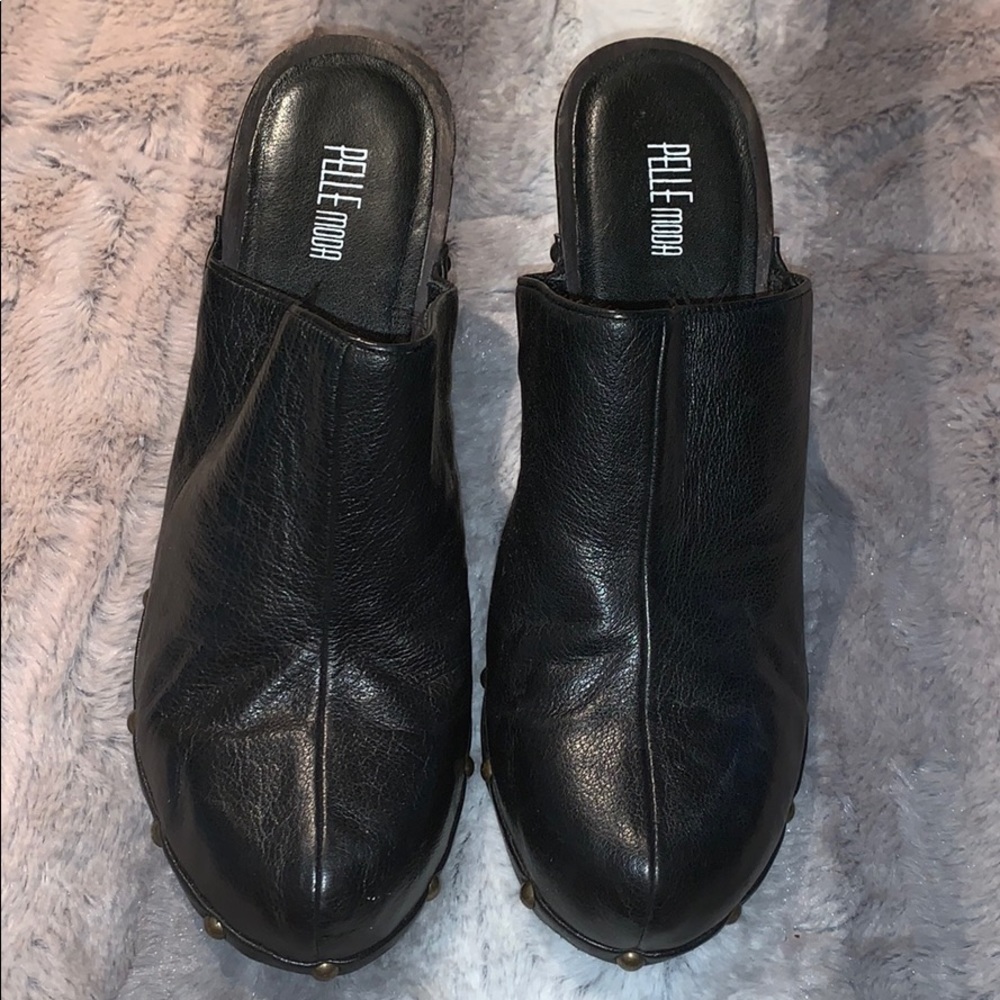 Pelle Moda Leather Mules